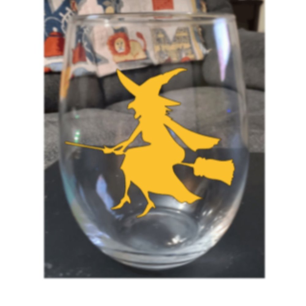 Set of 4 Wine Glasses